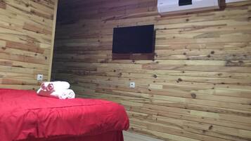 Honeymoon Bungalow | Room amenity