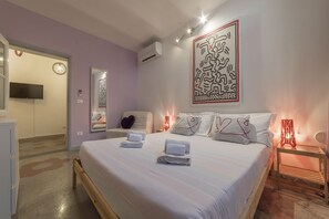 2 bedrooms, soundproofing, iron/ironing board, WiFi