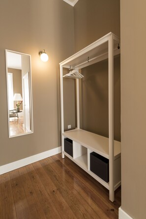 Deluxe Double Room (1) | Room amenity - Guesthouse Bonjardim Suites (Porto)