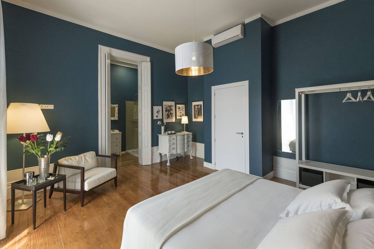 Deluxe Double Room (4)