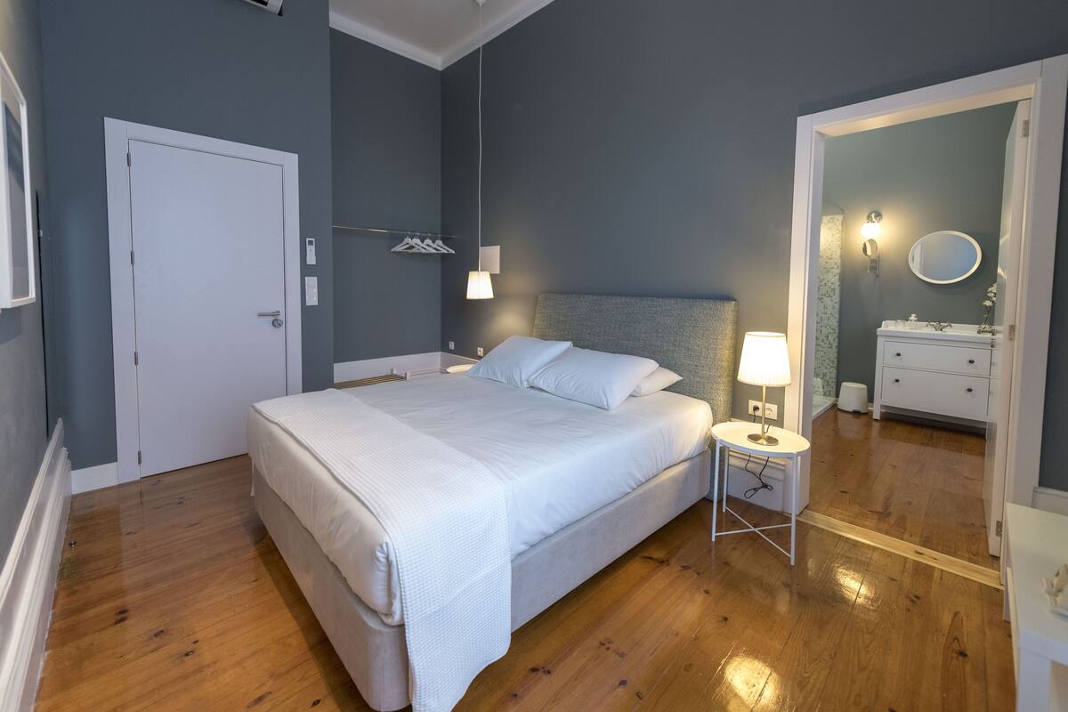 Economy Double Room (3)