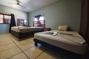Standard Triple Room | Desk, free WiFi, bed sheets - Hotel Colonos By Rotamundos (Cabo San Lucas)