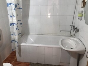 Free toiletries, hair dryer, slippers, towels - Mextar Anbar (Bukhara)