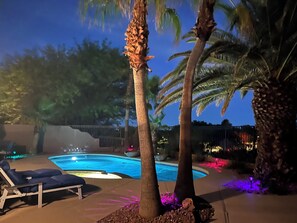 Piscine extérieure, piscine chauffée