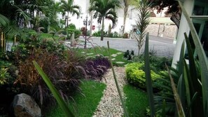 Property grounds - Hotel Laam (Cuernavaca)
