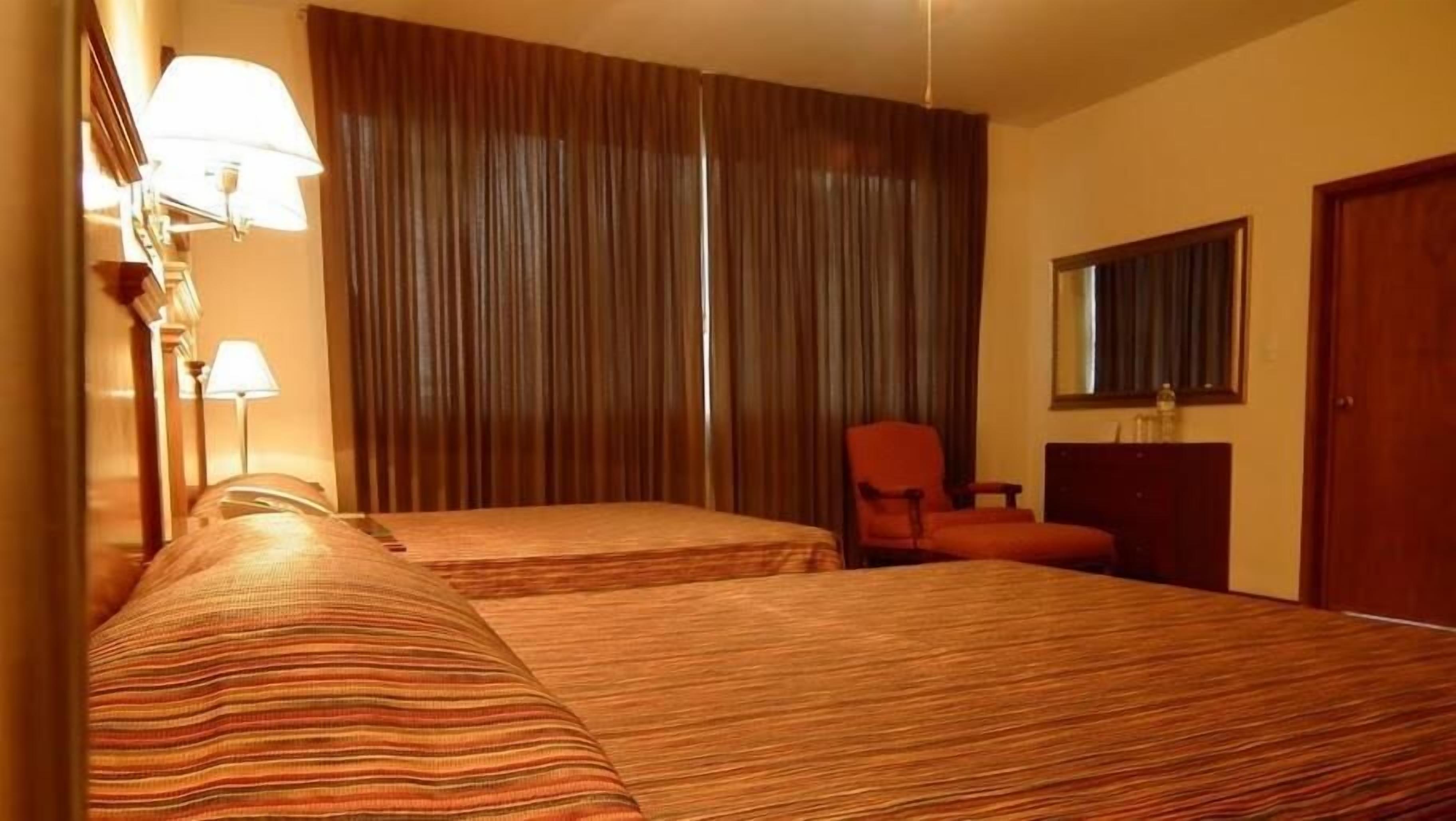 1 bedroom, in-room safe, individually decorated, individually furnished