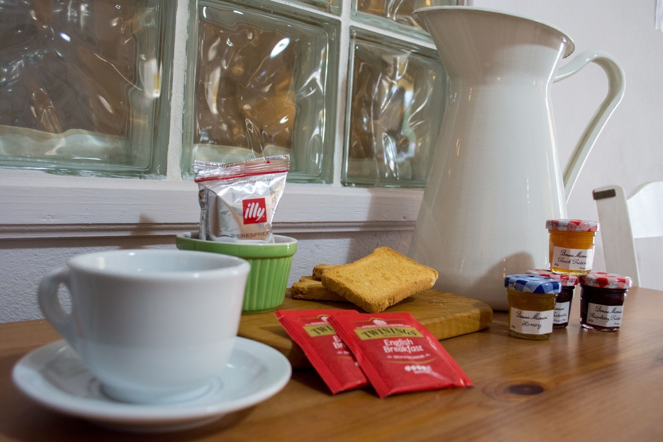 Comfort Studio Suite | Breakfast area