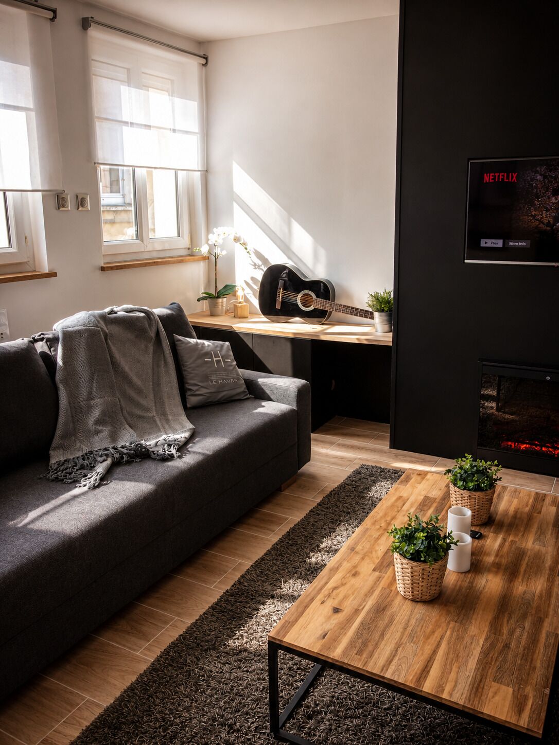 Fernseher, Kamin, Arbeitsbereiche