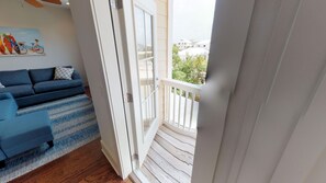 House, 4 Bedrooms | 4 bedrooms, individually decorated, individually furnished, desk