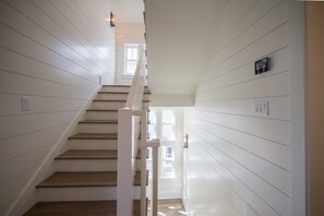 House, 5 Bedrooms | Interior - More Grayter - 12 Garfield by Dune Vacation Rentals (Santa Rosa Beach)