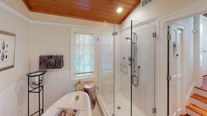 Ferienhaus, 6 Schlafzimmer | Badezimmer | Duschwanne, Haartrockner, Handtücher