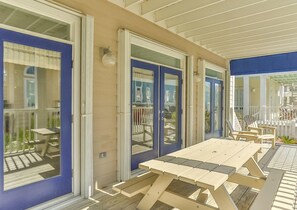 House, 5 Bedrooms | Balcony - All About The Twins - 67 S Ryan Street by Dune Vacation Rentals (Santa Rosa Beach)