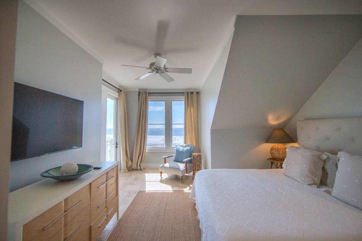 Condo, 3 habitaciones | 13 habitaciones, tabla de planchar con plancha y wifi gratis