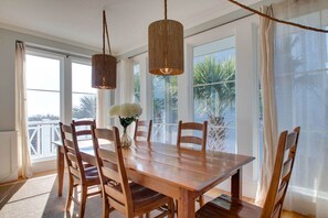 Condo, 4 Bedrooms | Private kitchen