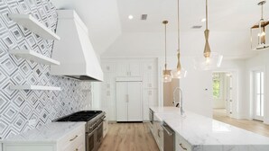 House, 6 Bedrooms | Private kitchen | Fridge, microwave, stovetop, dishwasher - Southern Cross - 146 Forest Street by Dune Vacation Rentals (Santa Rosa Beach)