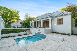 House, 6 Bedrooms | 6 bedrooms, individually decorated, individually furnished