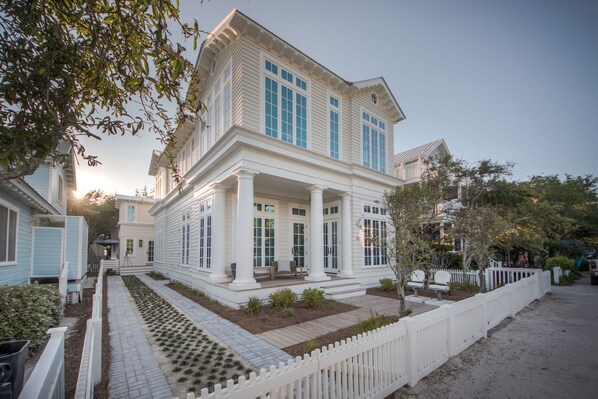 House, 4 Bedrooms | Exterior - 23 E Ruskin Street by Dune Vacation Rentals (Santa Rosa Beach)