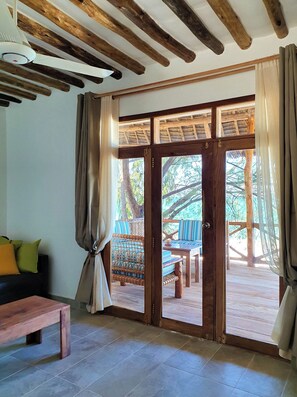Living area - Lilli's House - delightful and comfortable beachfront holiday home- Casa Papaya (Kiwengwa)