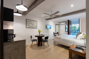 1 Schlafzimmer, Zimmersafe, Bügeleisen/Bügelbrett, WLAN