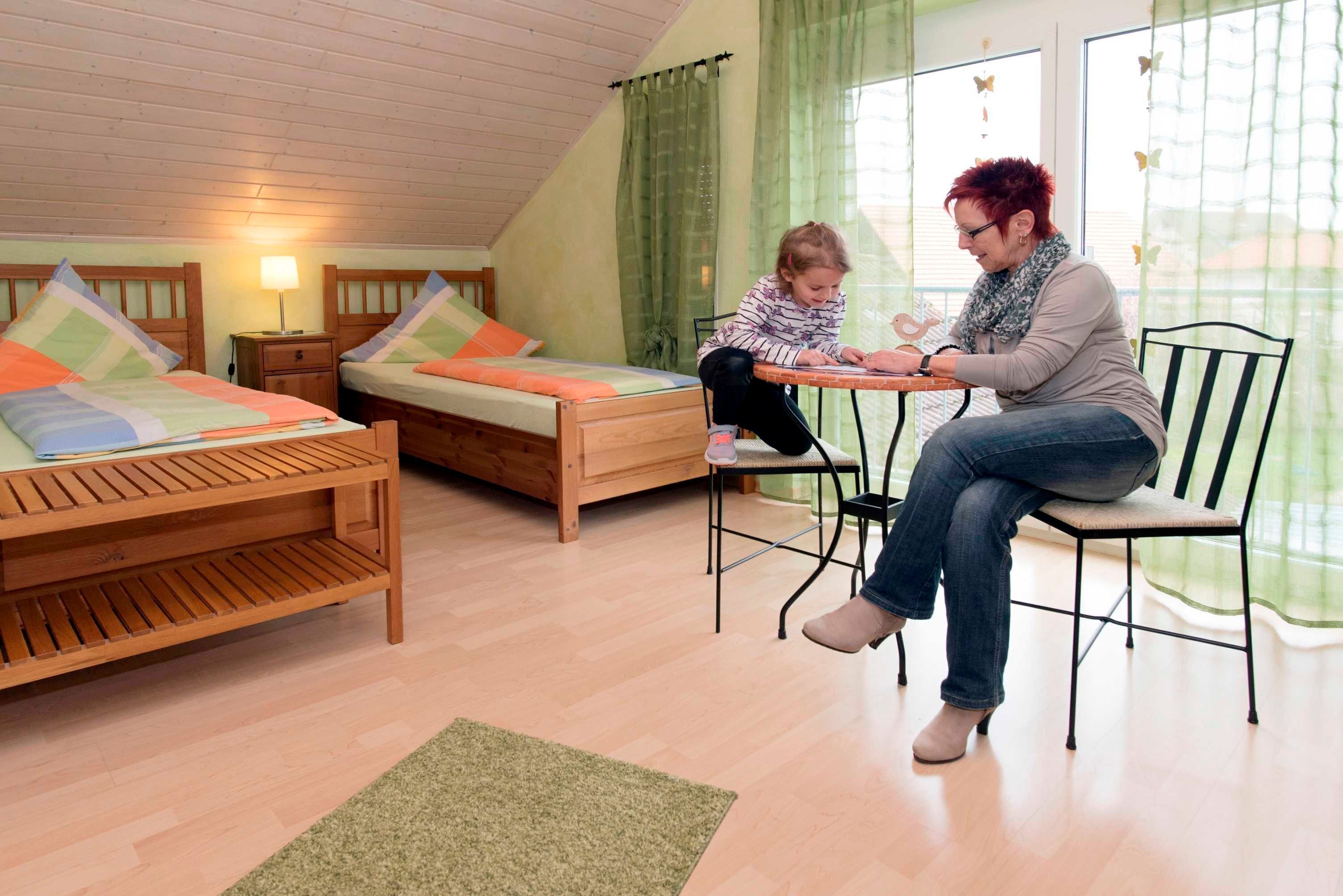 1 chambre, lit parapluie, Wi-Fi, draps fournis