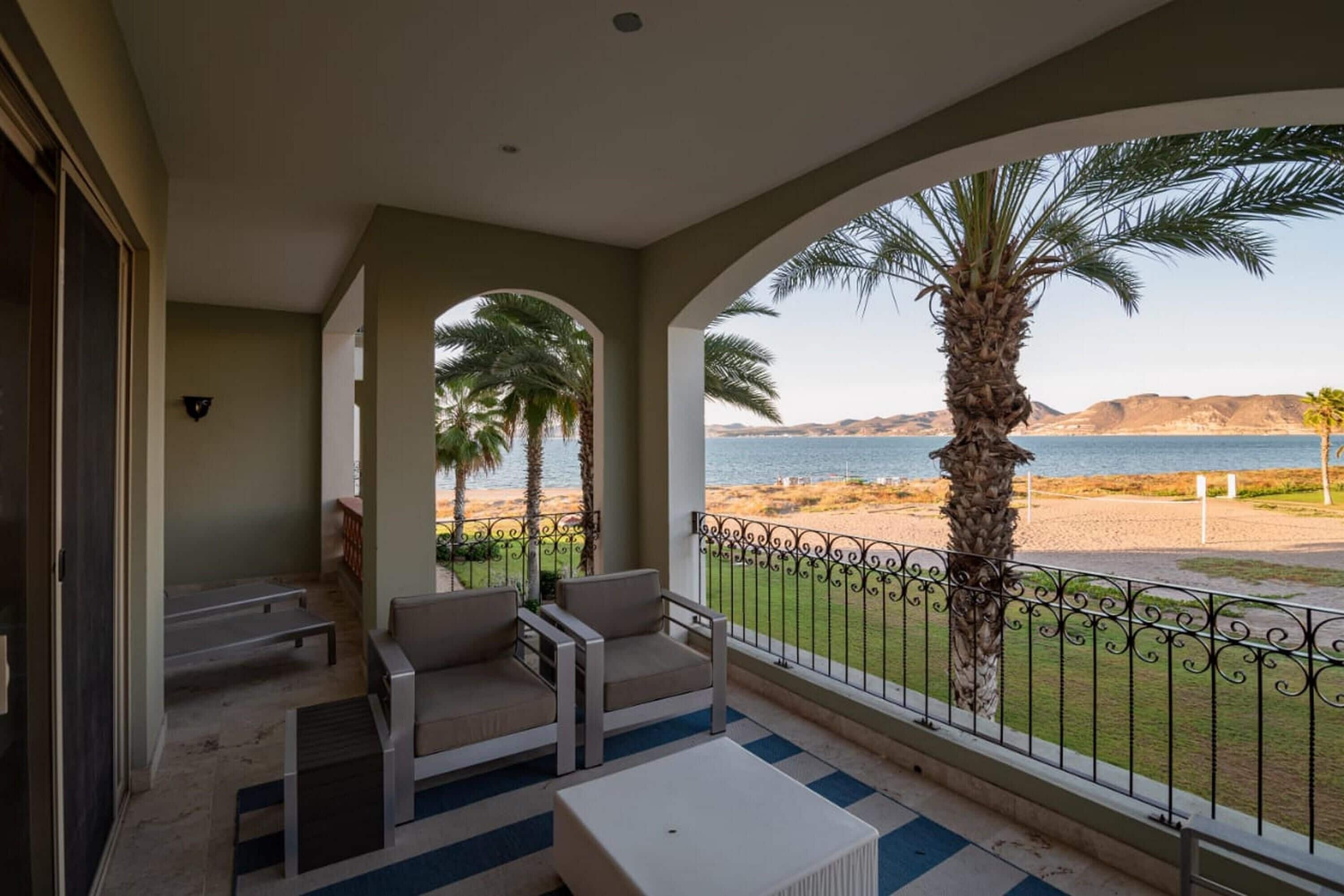 Condo, 2 habitaciones | Balcón