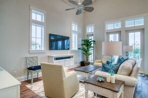 تلفزيون ذكي، مشغل دي في دي، كُتُب، مكتبة فيديو