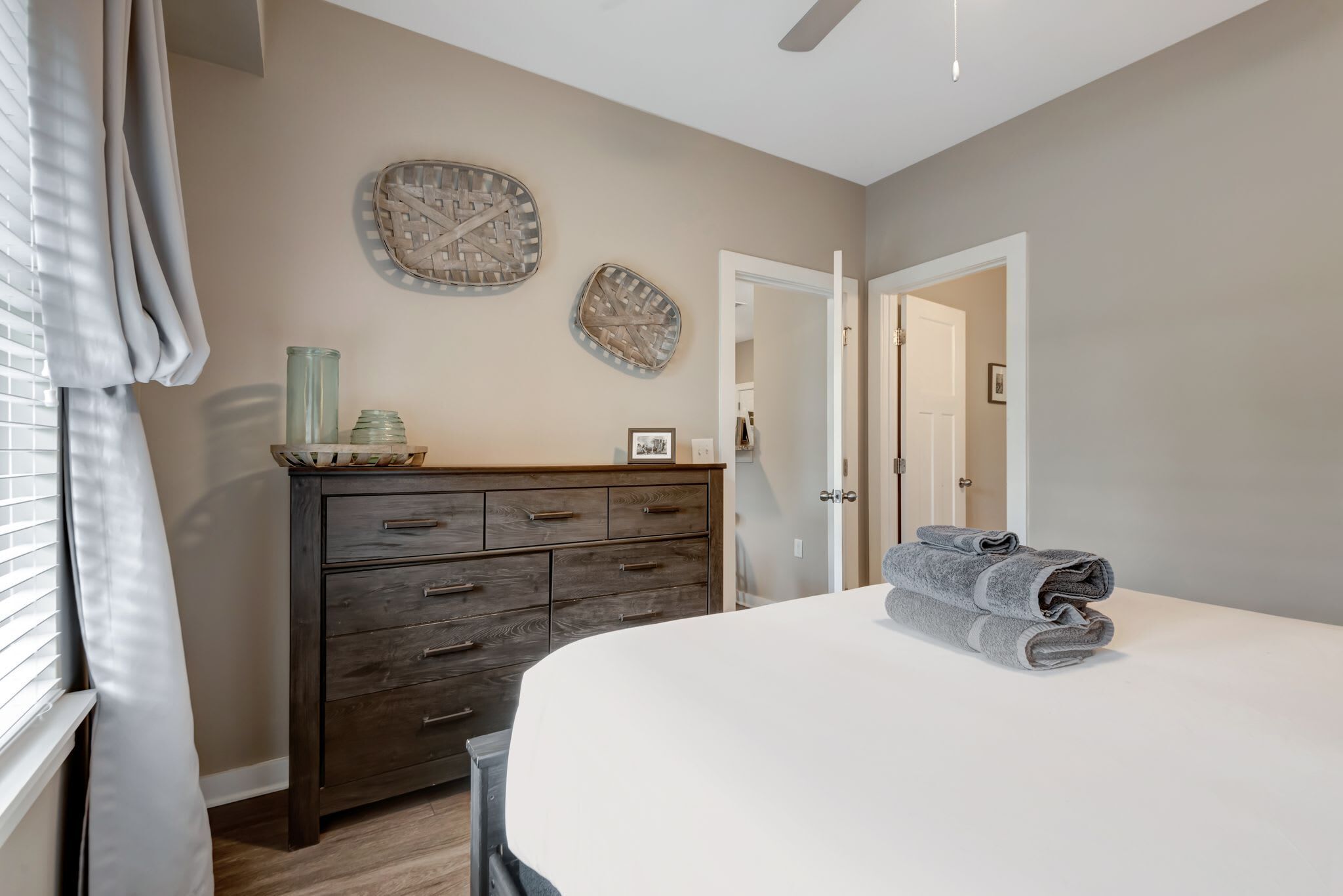 2 bedrooms, iron/ironing board, travel crib, WiFi