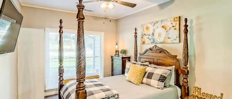 1 bedroom, iron/ironing board, Internet, bed sheets