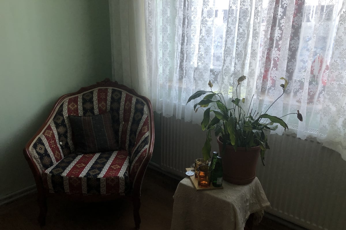 Double Room, Private Bathroom | Premium bedding, individually decorated, individually furnished