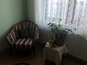 أغطية فراش متميزة وبديكورات فريدة لكل غرفة وطراز فريد لكل وحدة