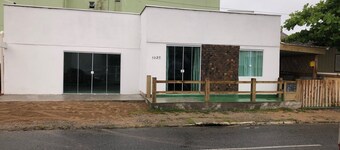 House 50 meters Enseada Beach