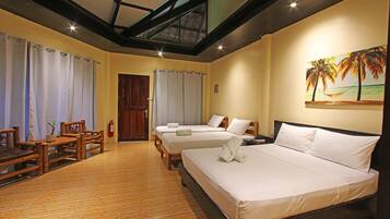 1 bedroom, Egyptian cotton sheets, premium bedding, pillowtop beds