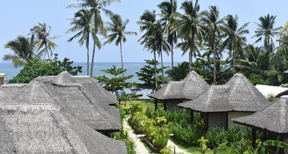 Jonas & Twins Resort