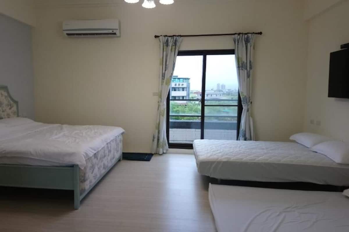 1 habitación, insonorización, wifi gratis y ropa de cama