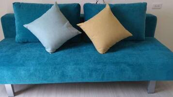 Phòng cách âm, truy cập Internet không dây miễn phí, bộ trải giường