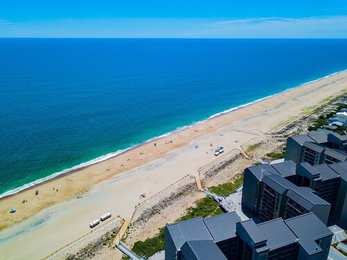 Sea Colony 1st Fl condo, hear the Ocean. Walk out balcony to the pools and beach