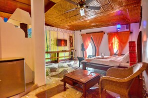 Minibar, coffres-forts dans les chambres, Wi-Fi gratuit