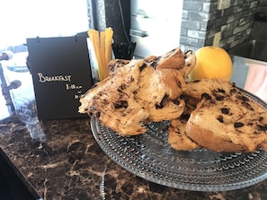 Kontinental frukost varje dag (JPY 1500 per person)