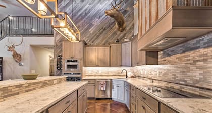 Kansas Hunting Lodge: Pets & Large Groups Welcome!