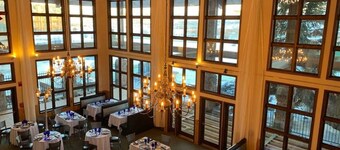 Lovely Studio with Pond and Mountain Views!