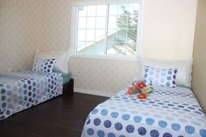 2 bedrooms, hypo-allergenic bedding, free WiFi