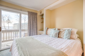 1 bedroom, iron/ironing board, Internet, bed sheets