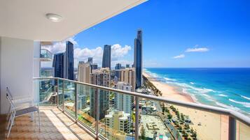 Premium Two-Bedroom Apartment with Ocean View | View from room