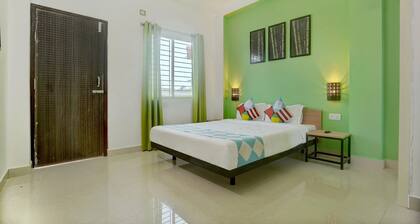 OYO 30660 Elegant 1bhk Bhubaneswar Station