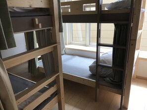 Caja de seguridad en la habitación y wifi gratis 