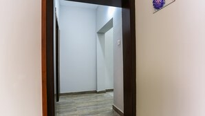 Interior - Capital O 38021 Hotel Corporate Inn (Bhubaneshwar)
