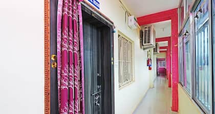 OYO 45483 Balaji Bhavan Guest House