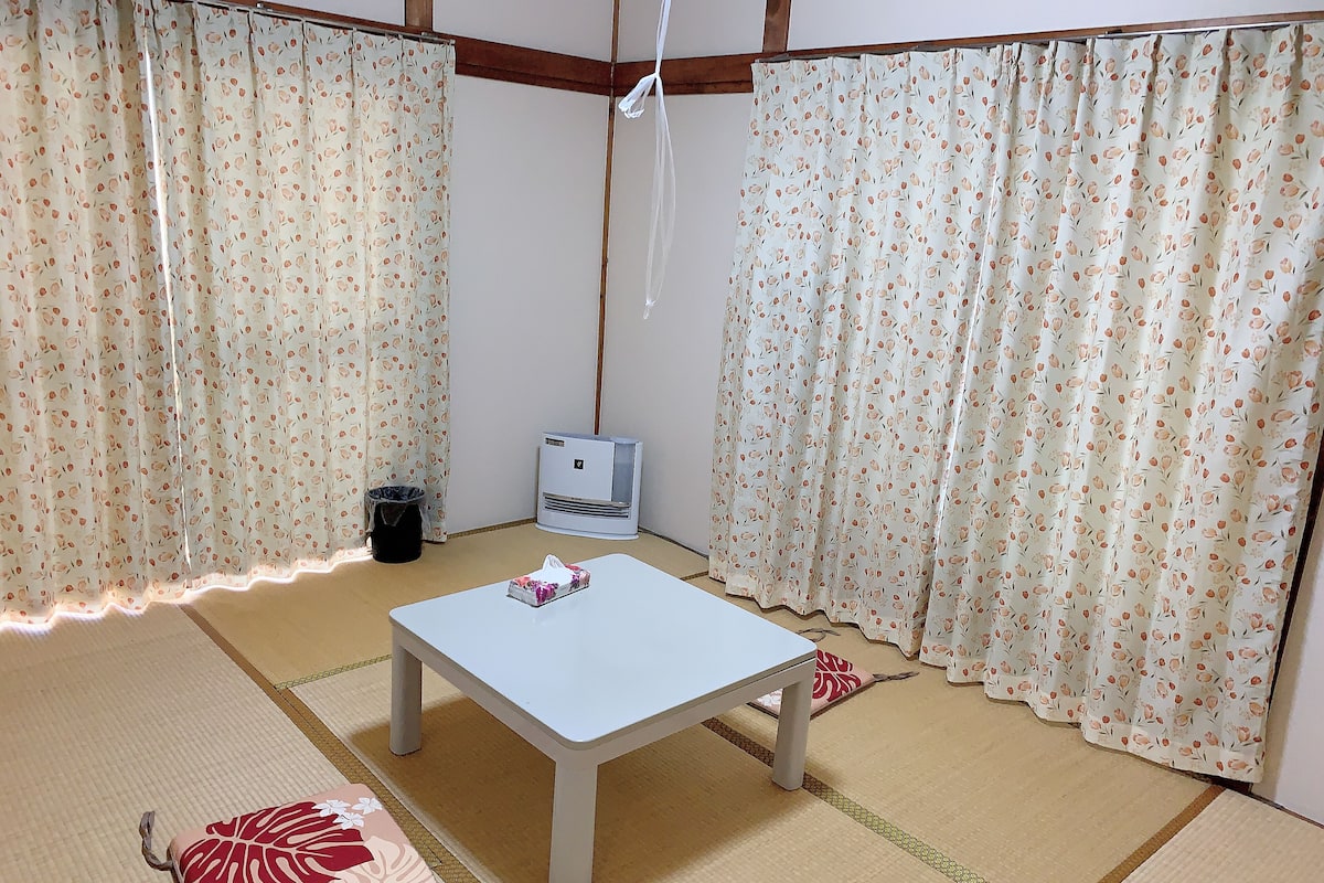 Japanese Style Room, Shared Bathroom, Room No 2