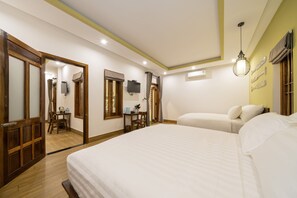 Minibar, trang trí khác biệt, trang bị nội thất với thiết kế riêng biệt 