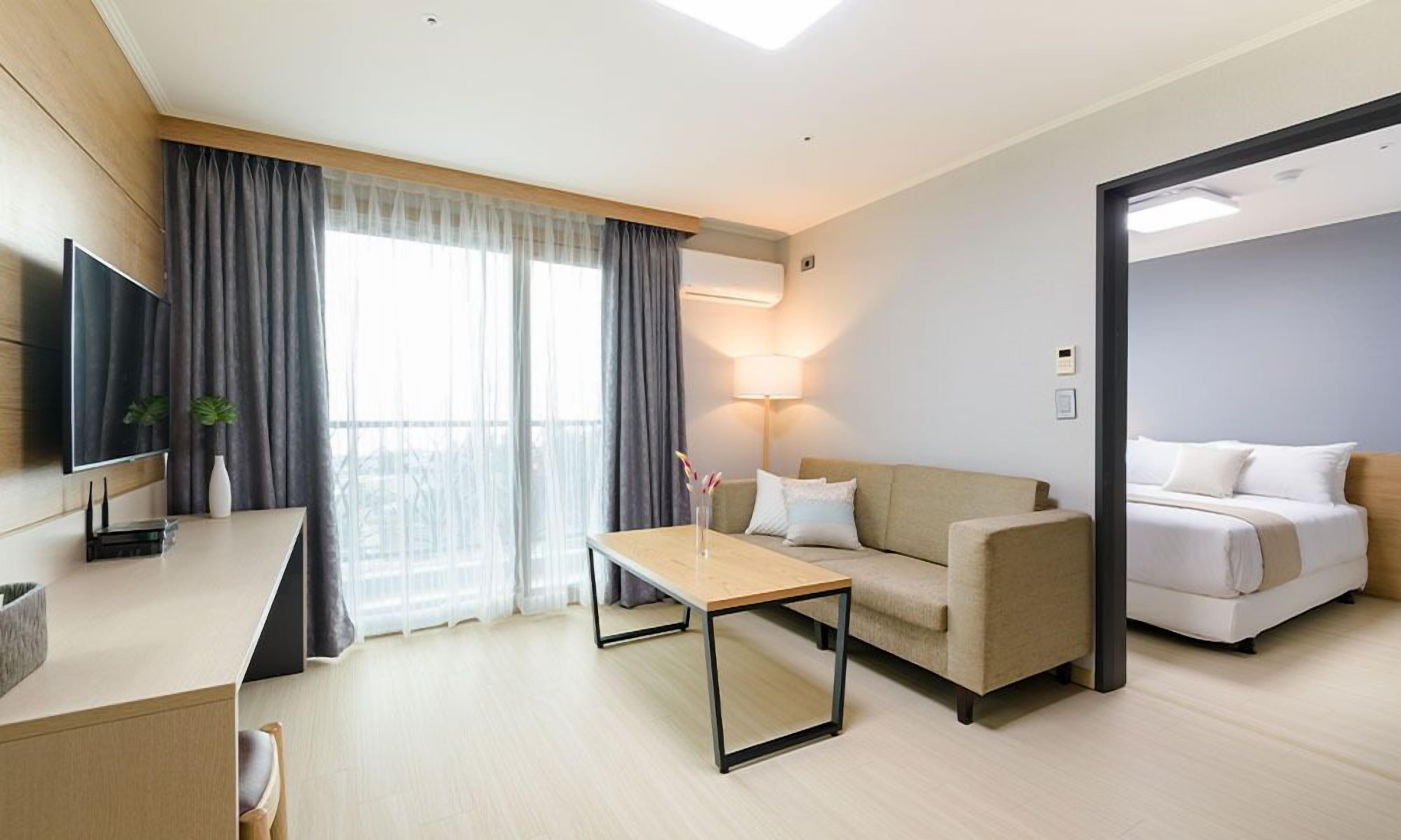 1 bedroom, individually decorated, individually furnished, free wifi